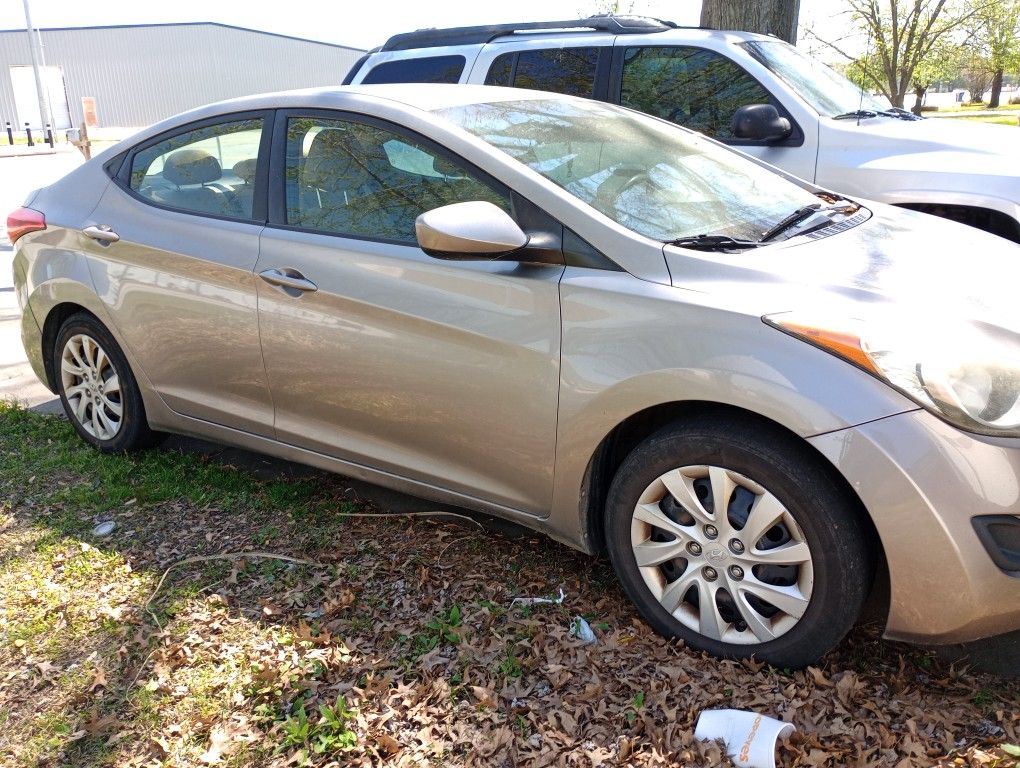 2011 Hyundai Elantra