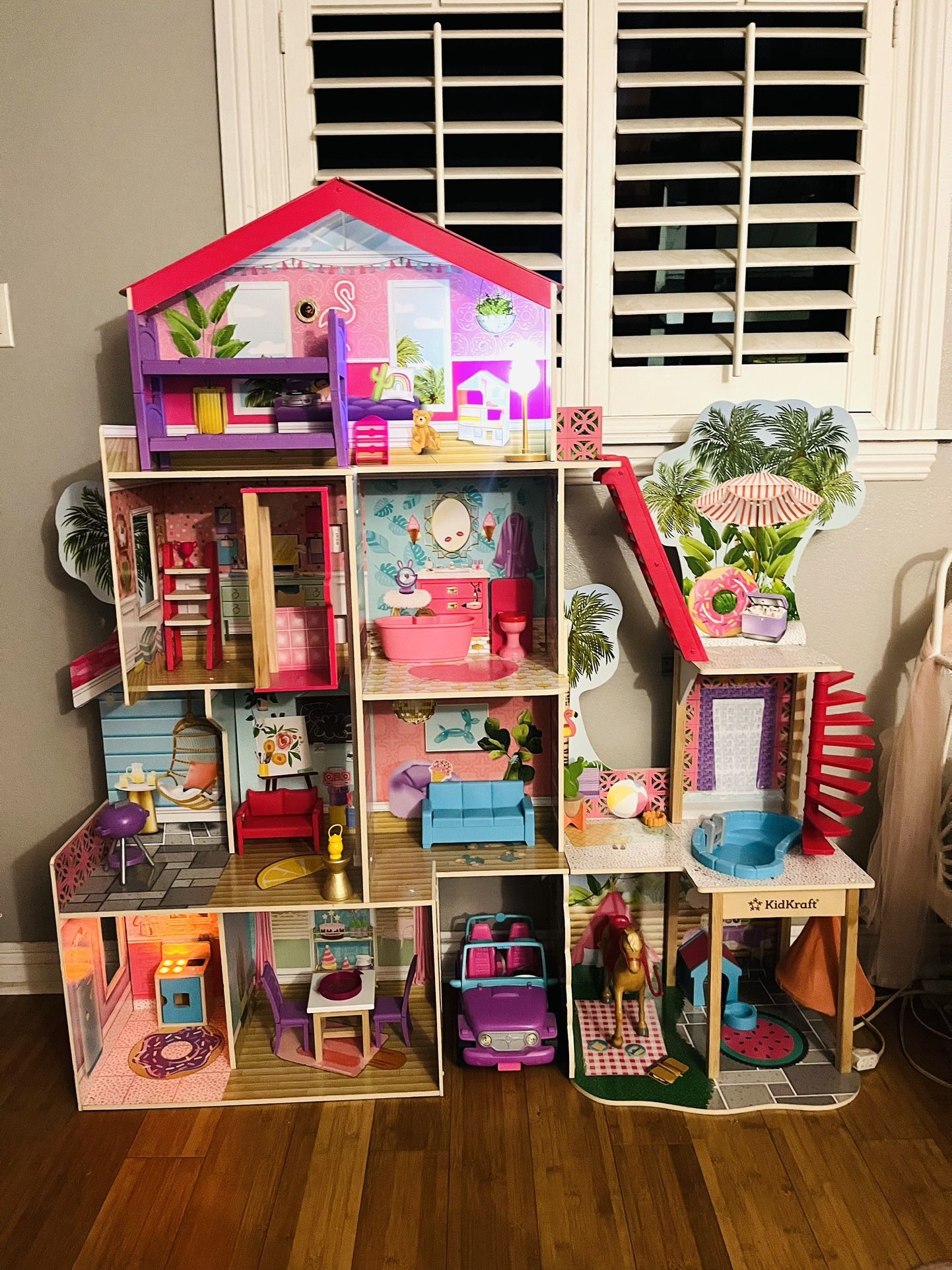 Doll House
