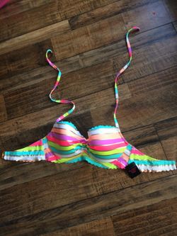 Victoria's Secret - brand new with tags - 36C