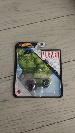 Hot Wheels Marvel Hulk Character Car
