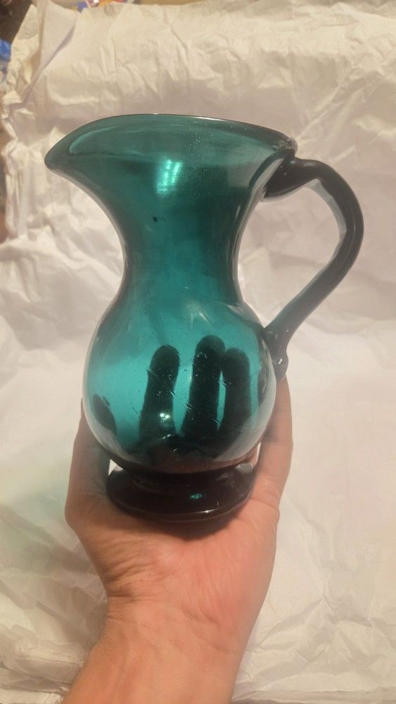 American (New England), 19th Century Green Flint glass Pitcher