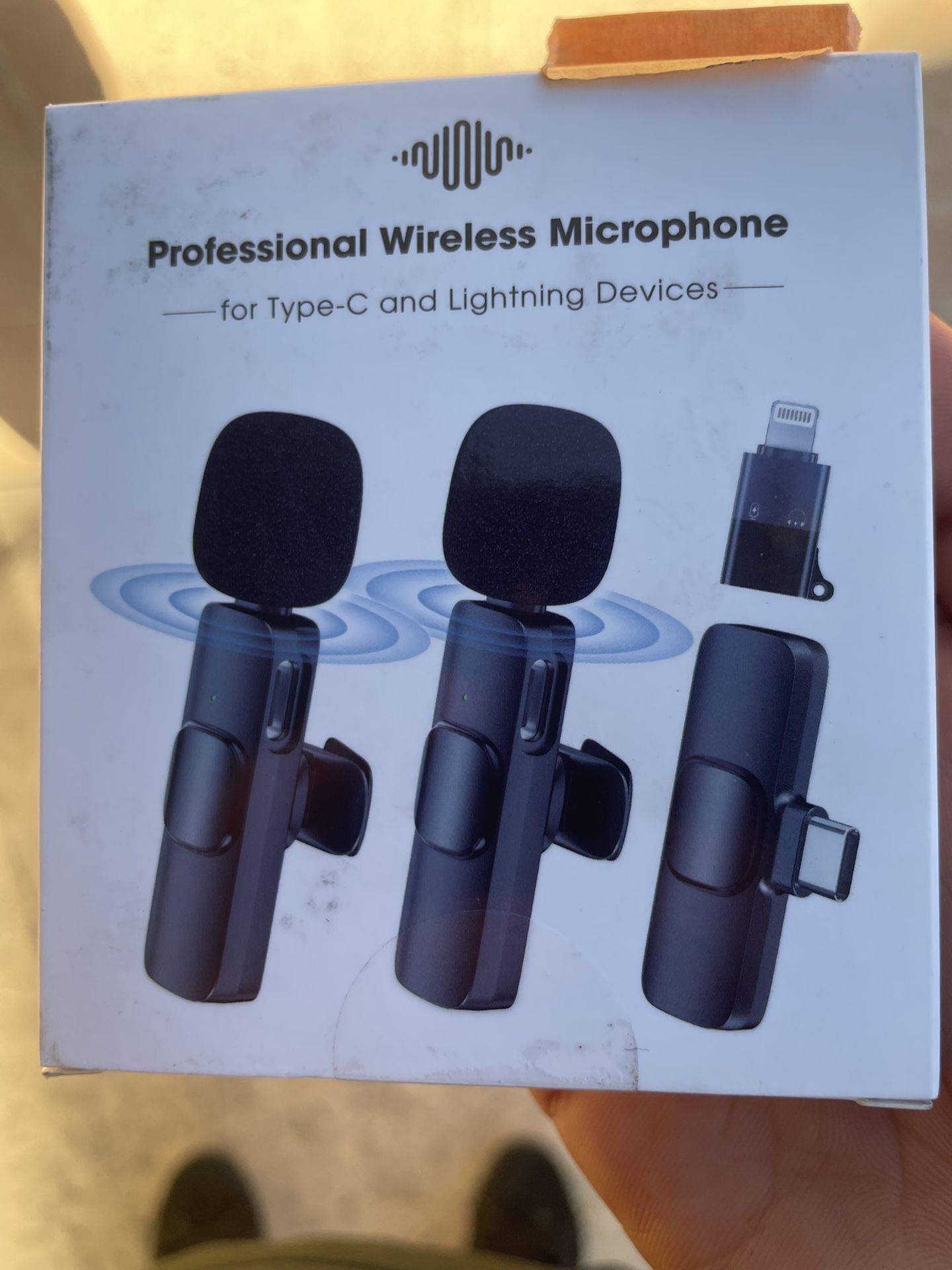 Professional Wireless Microphone