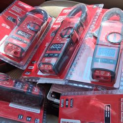 6 Milwaukee 2236-20 Digital Clamp Meter 
