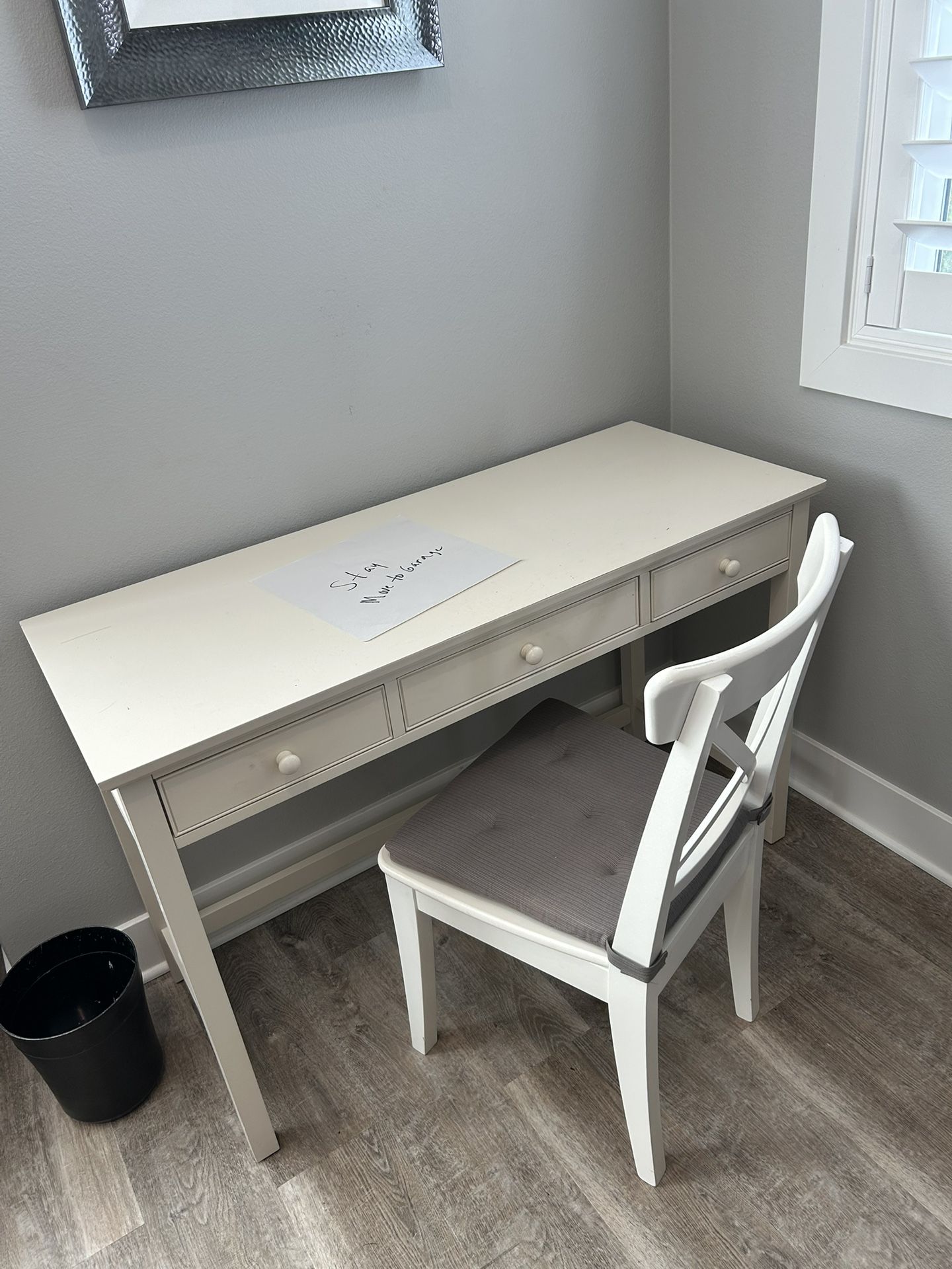 White Desk With Chair