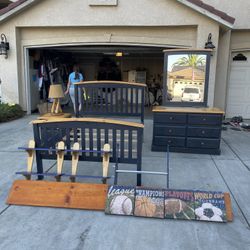 Full pine wood bedding set