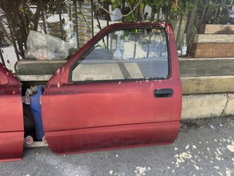 Toyota Pick Up Parts