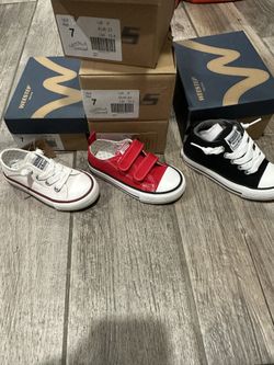 Kids Shoes Size 7