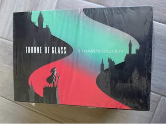 Throne of Glass Paperback Box Set