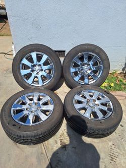 5 Lug pattern Toyota Rims 5x114.3