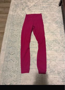Authentic magenta lululemon leggings