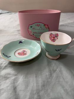 The Royal Albert Miranda Kerr Blessings 3-Piece Set (Model number (contact info removed)7)  New