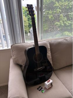 Yamaha 2025 F335 Dreadnought Acoustic Guitar