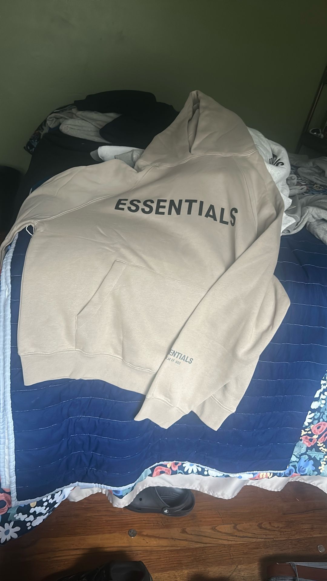 Essentials Hoodie Men’s