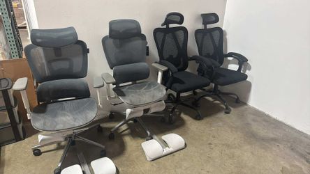 2 Grey Ergonomic Office Chairs + 2 Black Office Chairs For Total 100 Flat