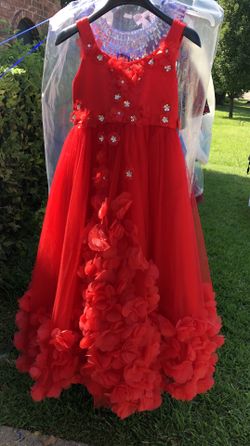 Beautiful little girls flower girl, wedding, quinceara, church dress US size 8/10