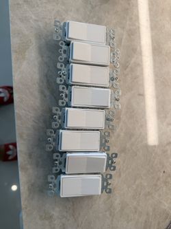 Lutron Decora Rocker On/Off Switches – White – Lightly Used
