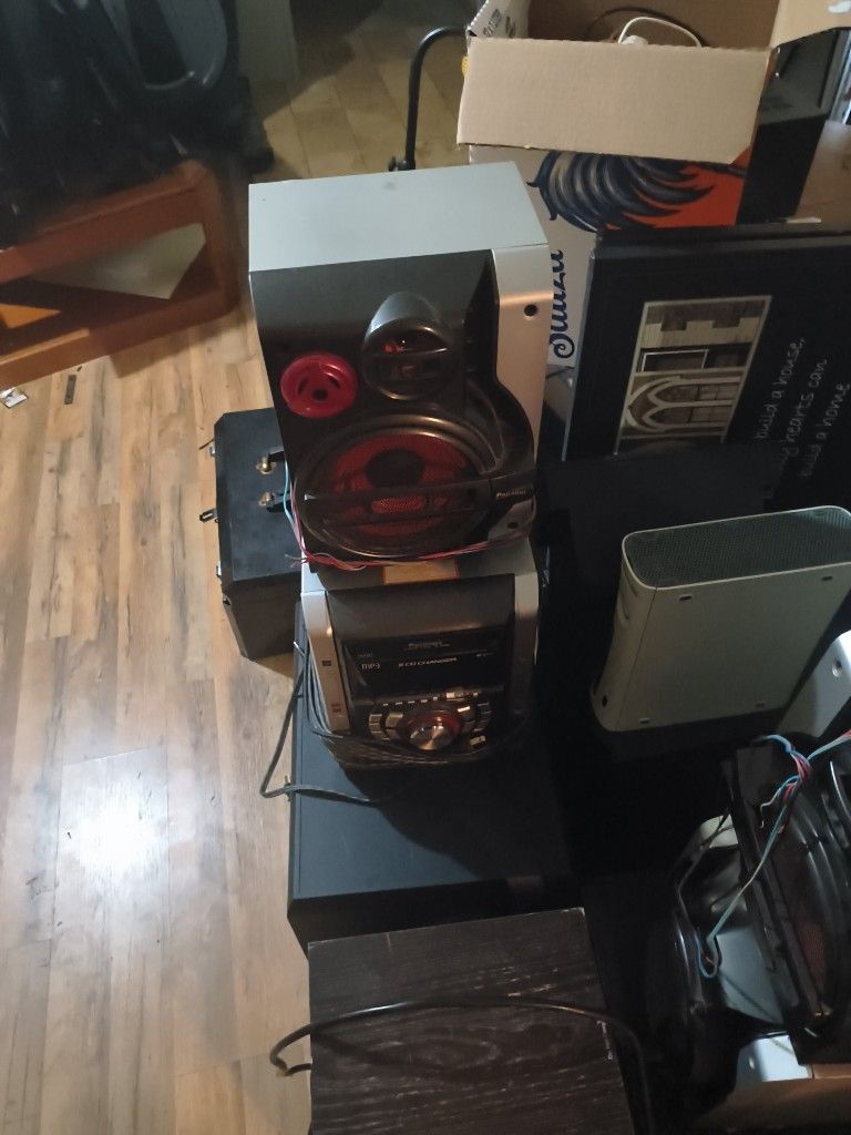 Panasonic Speaker Receiver And 3 Speakers!