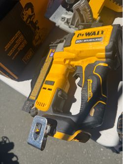 DEWALT ATOMIC 20V MAX Lithium Ion Cordless 23 Gauge Pin Nailer Tool Only