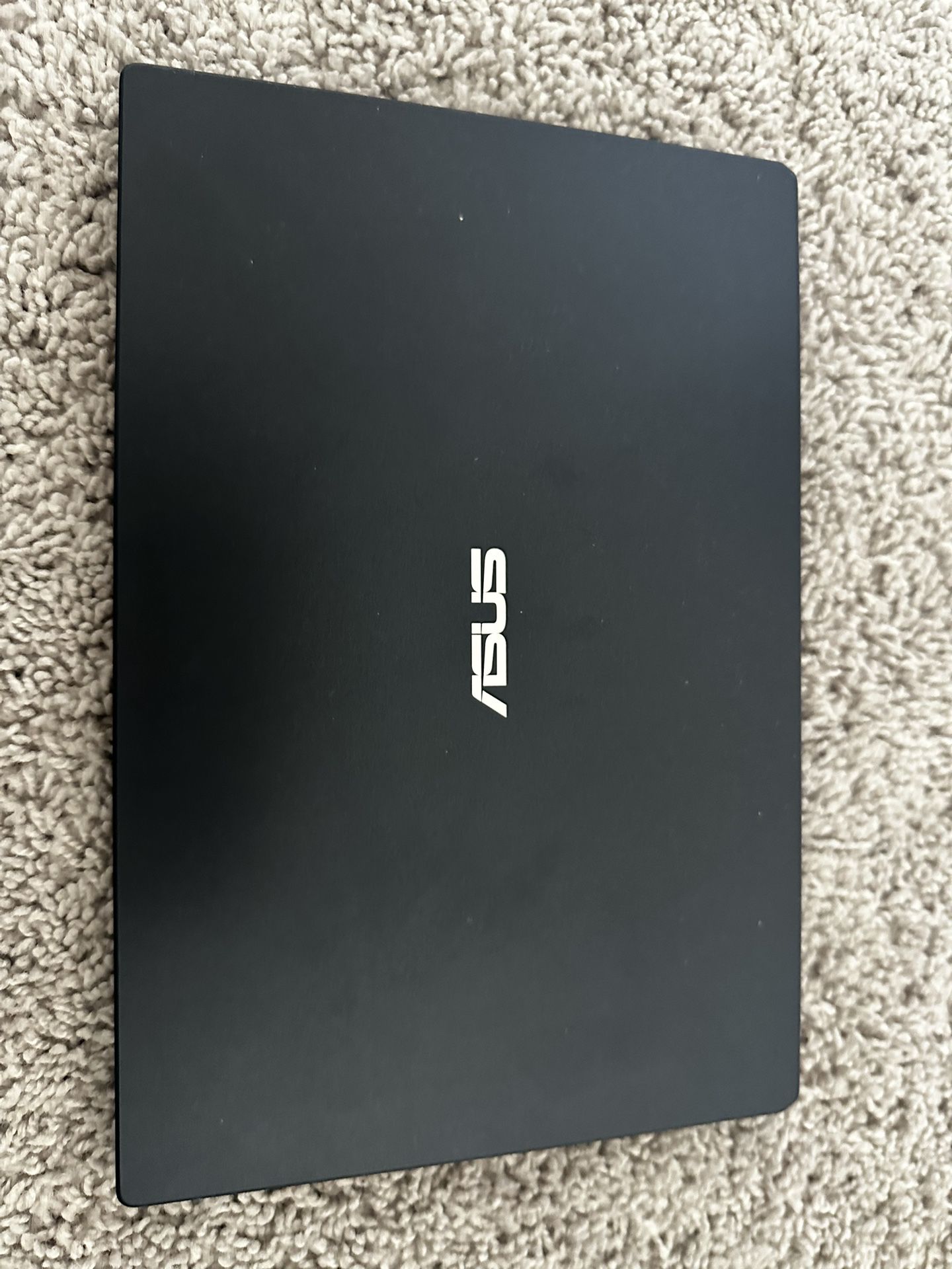 Asus E210MA Notebook