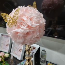 15 Quinceanera Centerpieces 