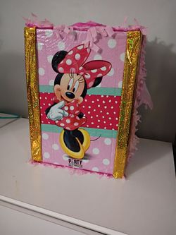 Minnie Mouse Piñata Party Impressions