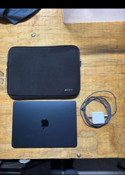 Midnight Blue Mac Book M3 Chip (like New) + Protective Shell And Tavel Bag (NO TRADES)
