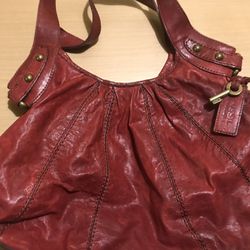 FOSSIL VINTAGE RED LEATHER HOBO BAG AND WALLET