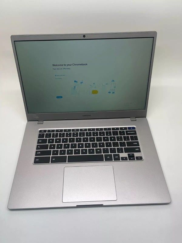 Samsung XE350XBA 15.6" Chromebook Celeron-N4000 1.1GHz 4GB 32GB eMMC