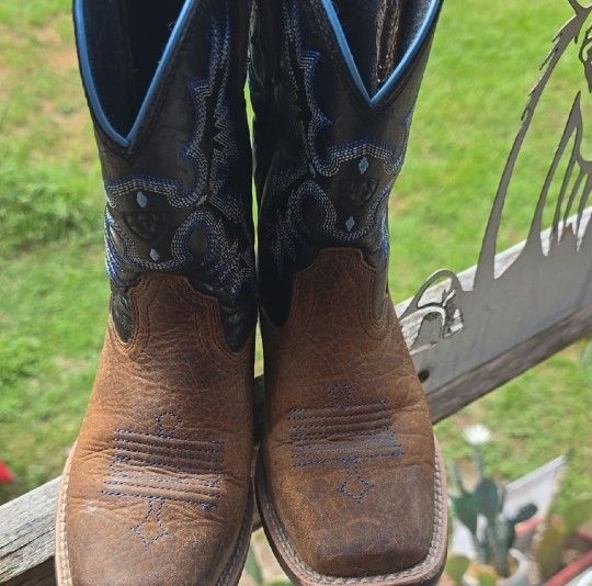 Kids Ariat Boots 