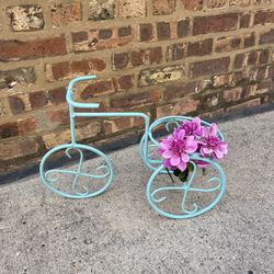 ADORABLE BIKE PLANT STAND