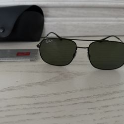 Ray-Ban Dark Frame Sunglasses