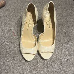 Snake skin Off White Jessica Simpson Heels