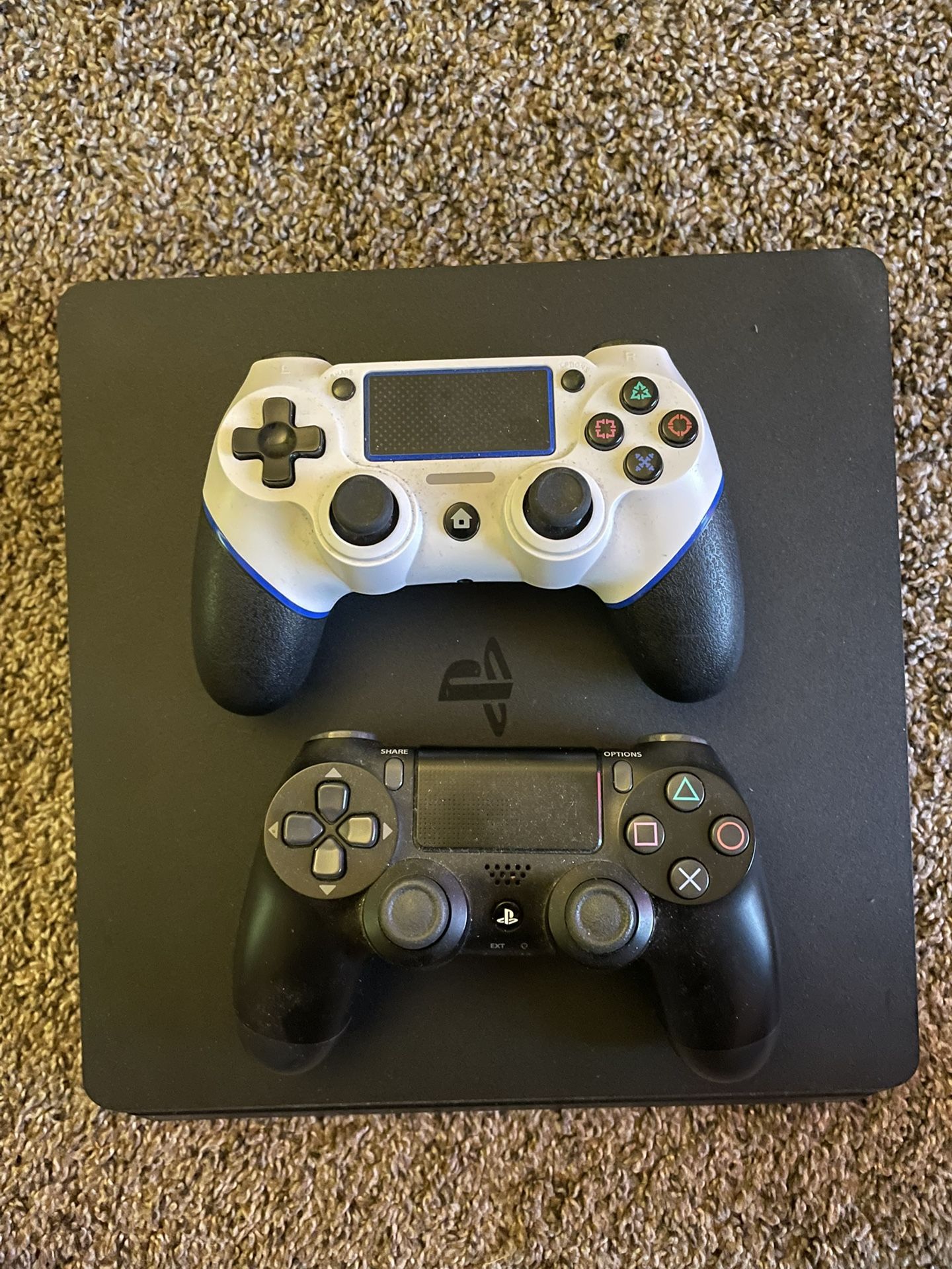 PS4 1TB
