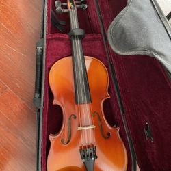 Krutz 100 Series 3/4 Violin