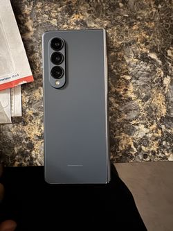 Samsung Galaxy Fold 4