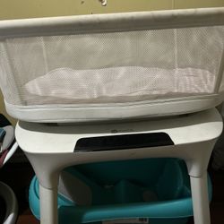 4Moms Bassinet 