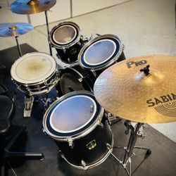 Yamaha Stage Custom-Full Drum Set- Great Condition 