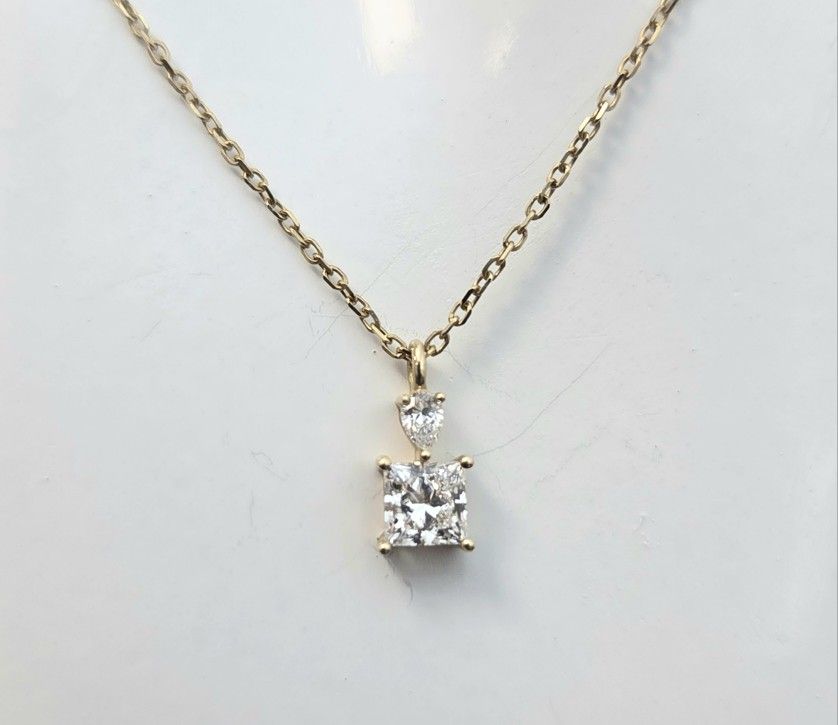 High Quality, 14k Yellow Gold, VVS Quality
