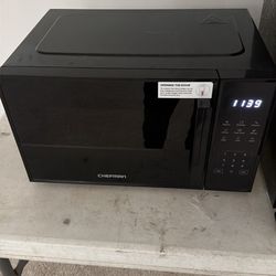 Chefman Countertop Microwave Oven 0.9 Cu. Ft., 900 Watts with 10 Power Levels, 6 Cooking Presets with One-Touch Express Cook, Eco Mode, Child Safety L