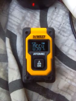 DeWalt Atomic Laser Distance Measurer