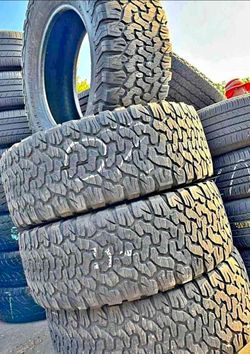 275 55 20 Bfgoodrich ko2 Tires Con 80% de Vida Las 4