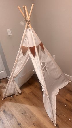 Children's Cream Canvas Teepee with Brown Pennant Bunting