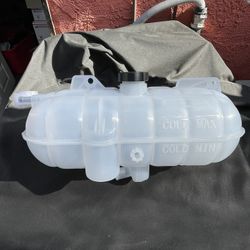 Freightliner Coolant Reservoir Tank 