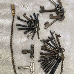 Antique Keys