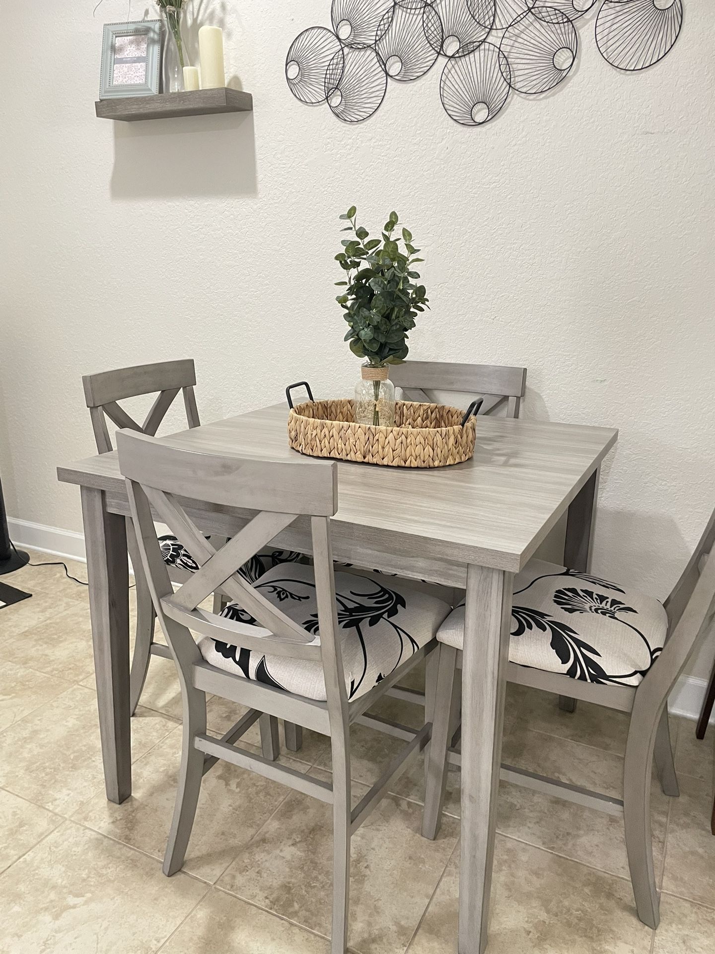 Dining Table and Chairs Set