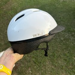 Women’s Riding Helmet