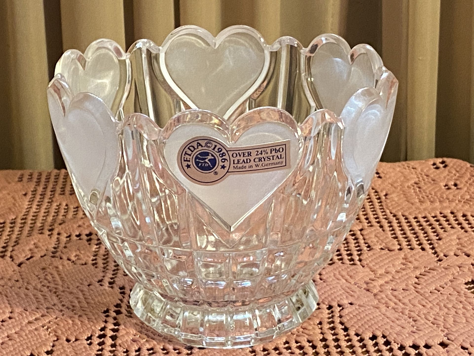 Vintage 1986 Satin Frosted Hearts 24% Lead Crystal Bowl Crafted In West Germany