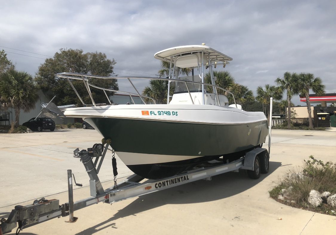 Center Console Boat 24ft 
