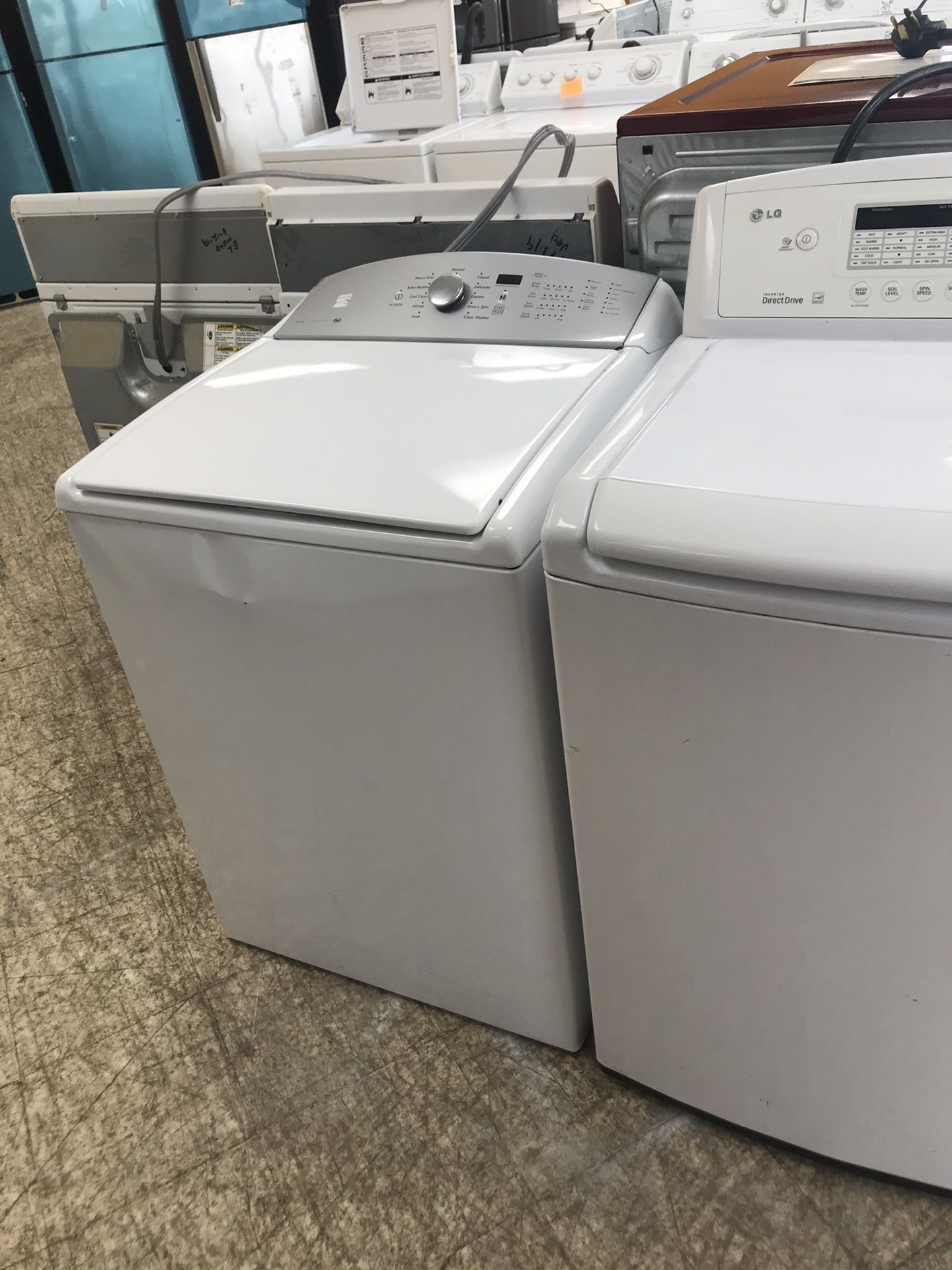Top load extra large capacity scratch and dent washer!