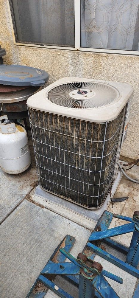 Ac  Condenser